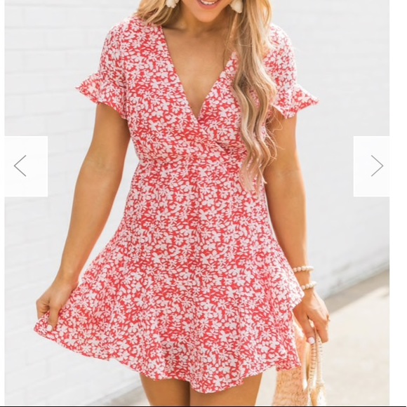 Red floral dress - Picture 2 of 4